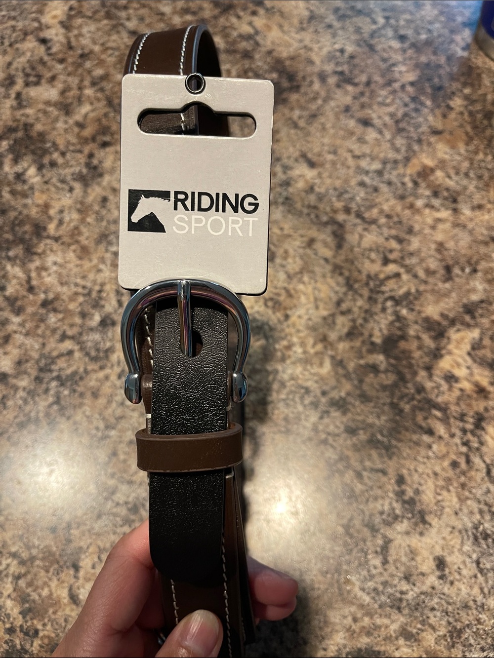 Brown Leather Ladies Belt size 28/small